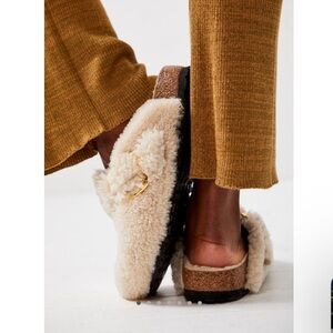 Birkenstock Big Buckle Lambskin Teddy